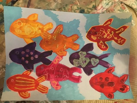 2023 Creative Project Week 41 Picture 26 Fish Sea Watercolours Neocolor II Glitter Glue Oil Pa...jpg