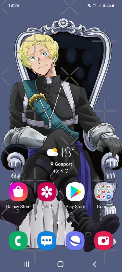 Screenshot_20220611-183953_One UI Home.jpg