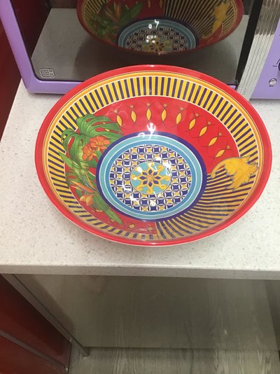 Serving Bowl Red Blue Yellow Green with Leaves.jpg