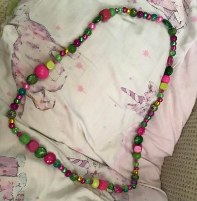 2023 Creative Project Week 24 Necklace 02 Green Pink Gold.jpg