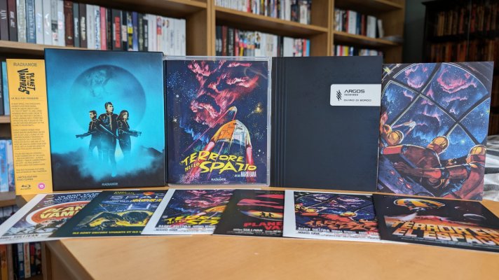 Planet of the Vampires - 10.jpg