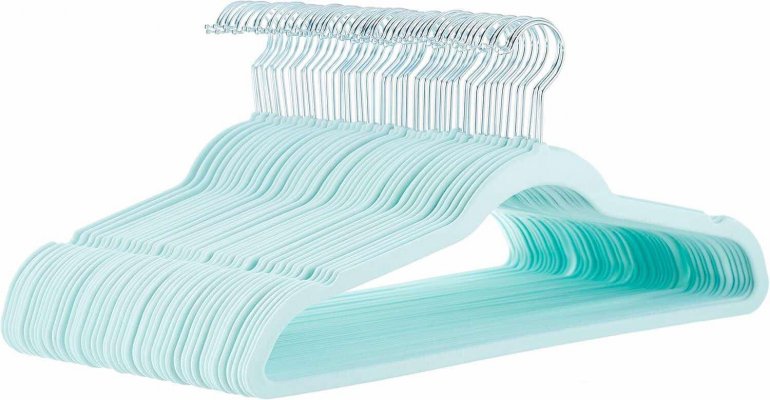 Velvet:Flocked Clothes Hangers Mint Green Amazon Basics.jpg