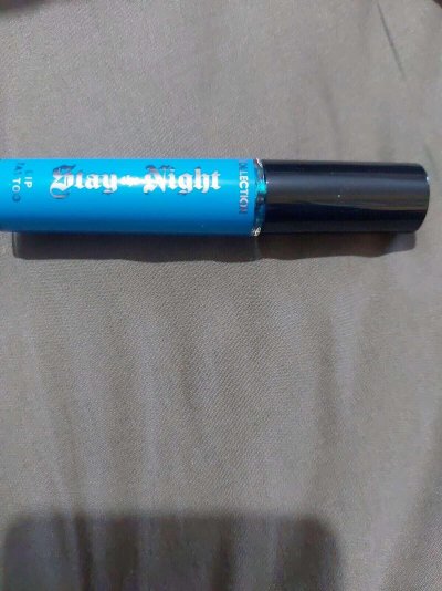 Collection Stay the Night Flirt Metallic Light Blue Liquid Lipstick.jpg