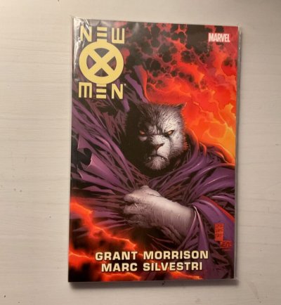 New X-Men Volume 8 Grant Morrison Paperback.jpg