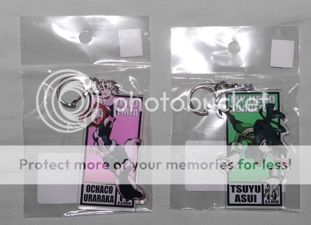 hero.academia.keychains.jpg