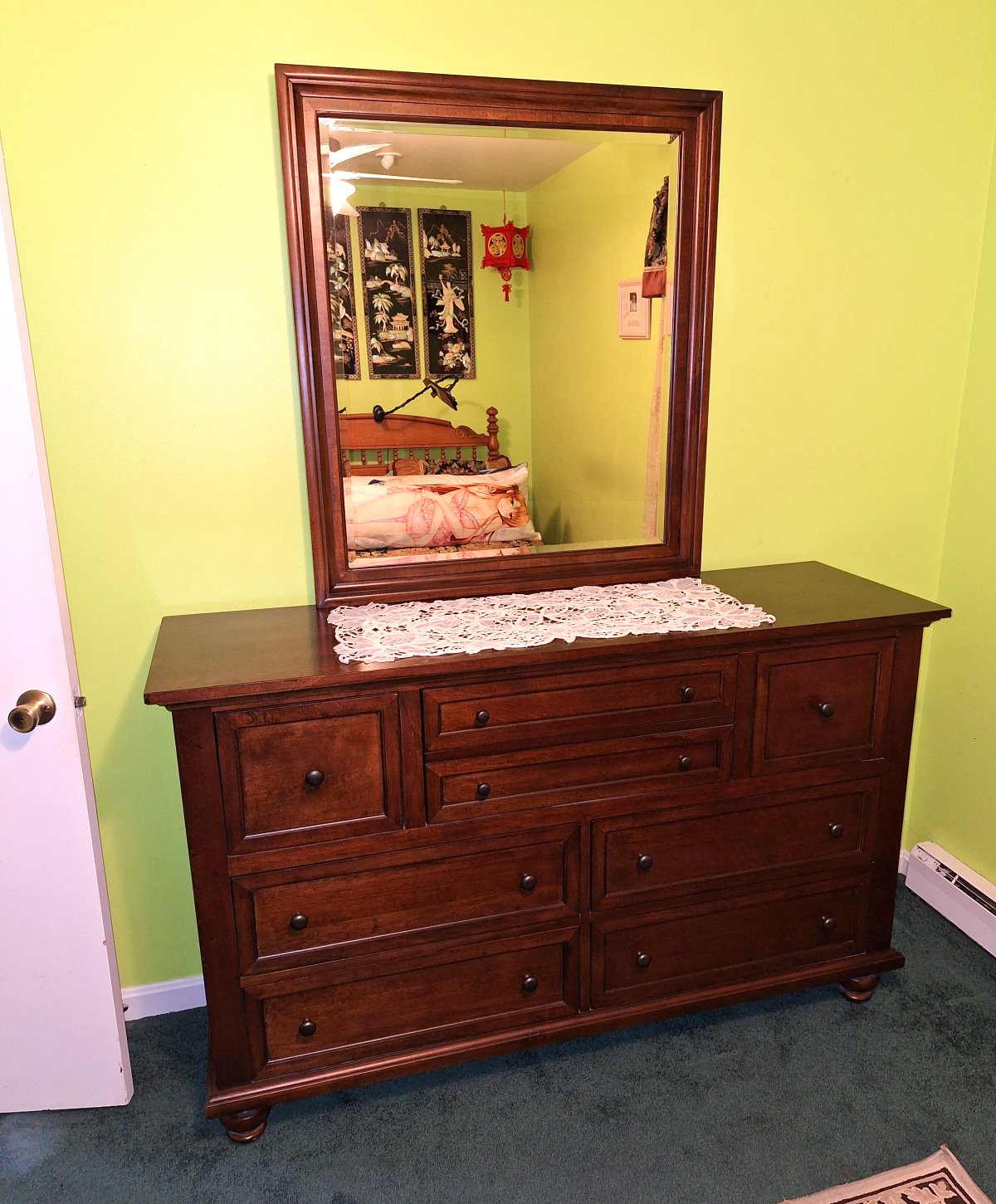 dresser.jpg